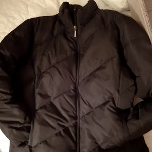 DOWN PUFFER BLACK COAT, WOMENS L, pit to pit to 19.5" see pic, 1 Inside Pocket